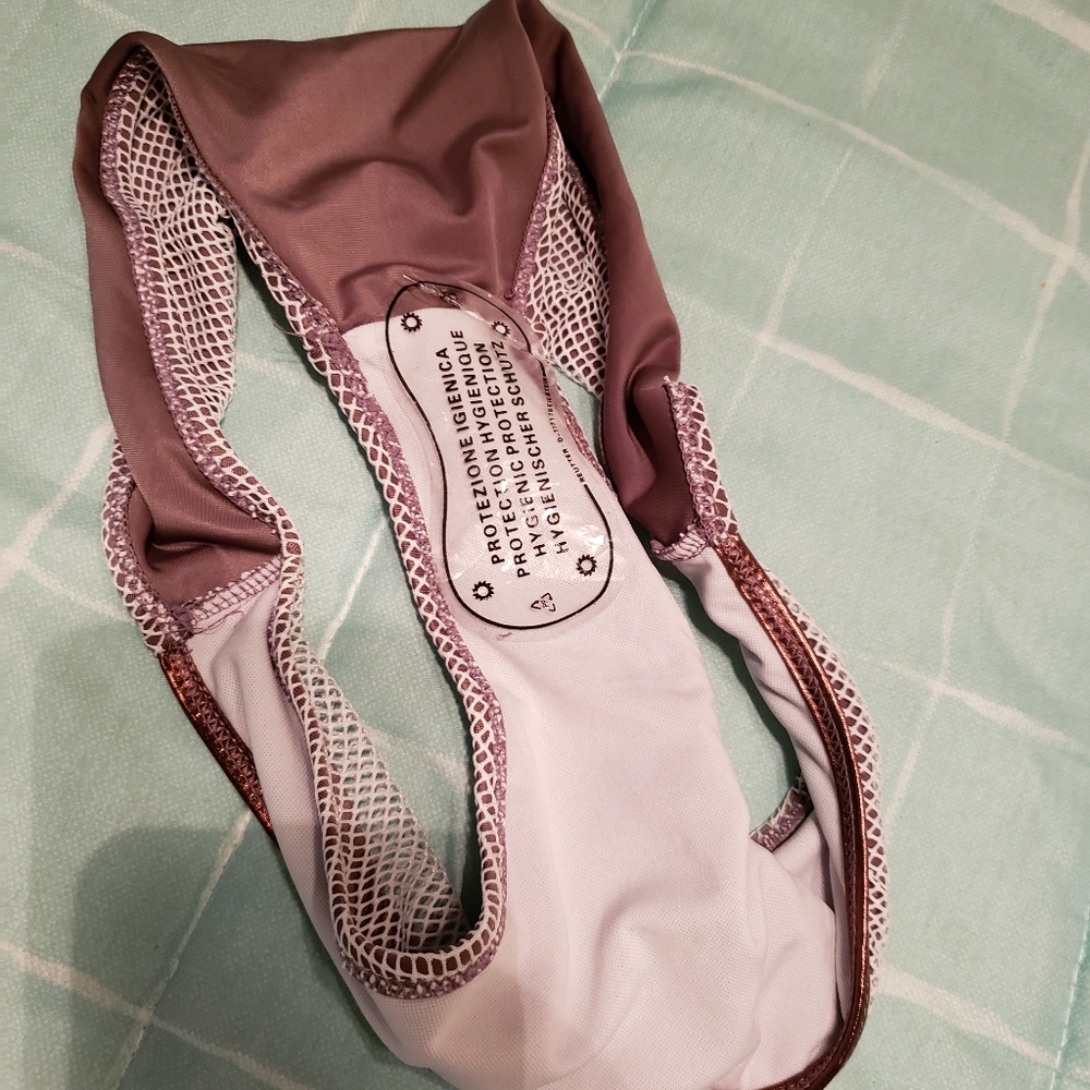 ✅✅NWOT 2 piece Pushup swimsuit - Picture 4 of 6